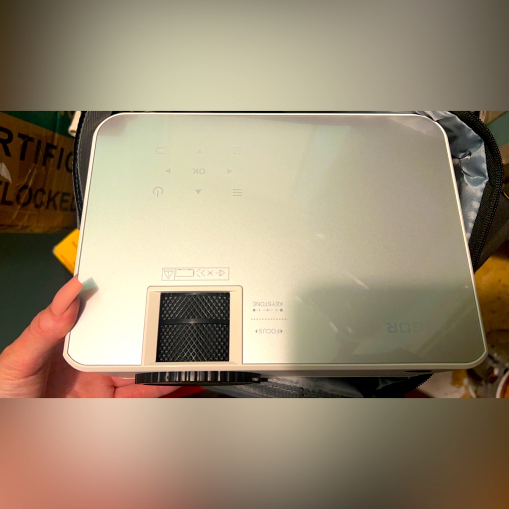 brand new fangor projector